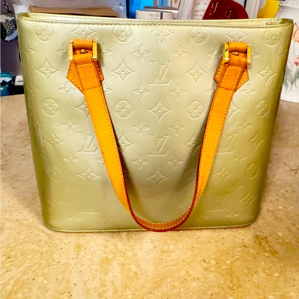 Louis Vuitton Green Vernis Zip Shoulder Bag